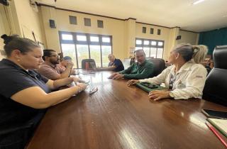 Reunión en municipalidad de Alajuelita 